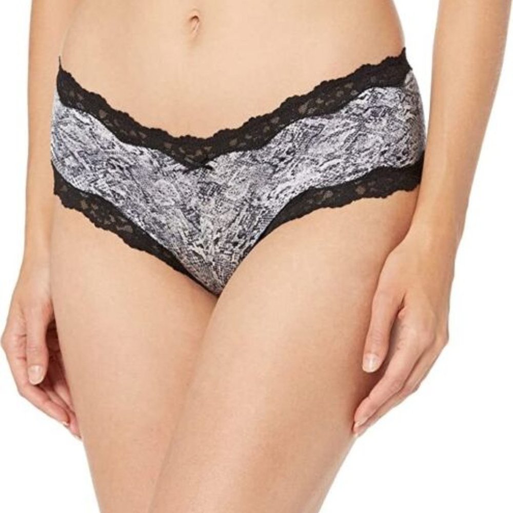 Maidenform NWT Black Snake Skin Scalloped Lace Trim Cheeky Hipster Briefs 40823